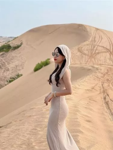 Tour trong ngày từ Đà Lạt đến Mũi Né, ngắm hoàng hôn, kết thúc tại Thành phố Hồ Chí Minh.